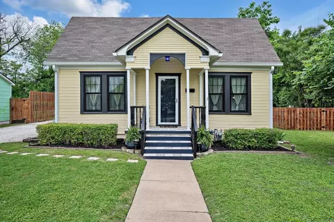 806 E Texas Ave, Mart, TX 76664