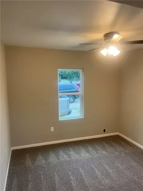 1510 Windsor Ave, Waco, TX 76708 photo 2