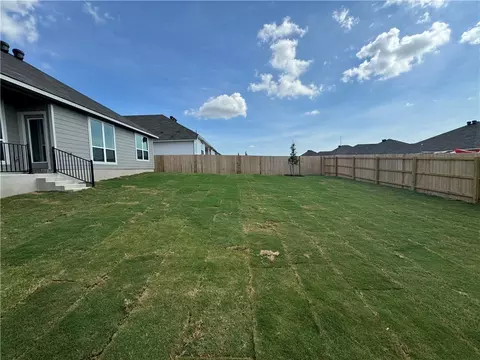 326 State Loop, Troy, TX 76579 photo 6