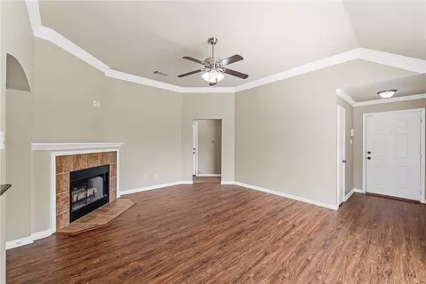 10116 Bunting Dr, Waco, TX 76708 photo 5