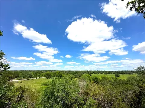 21091 Owl Creek Rd, Gatesville, TX 76528