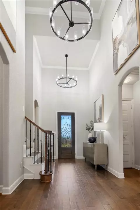 Entry Way - 200 Rosetree Ct, Hewitt, TX 76643 photo 1 of 10