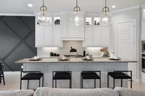 Kitchen - 200 Rosetree Ct, Hewitt, TX 76643 photo 4 of 6