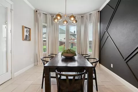 Dining - 200 Rosetree Ct, Hewitt, TX 76643 photo 2 of 2