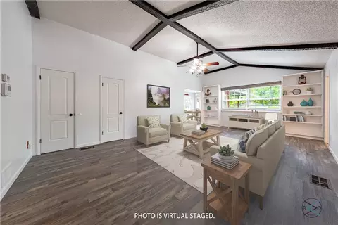 156 Harbor Dr, Gun Barrel City, TX 75156
