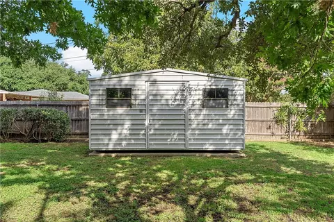 2101 Trinity Dr, Waco, TX 76710 photo 25