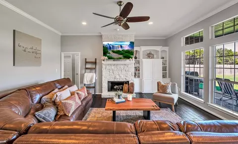 109 Mockingbird Cir, Waco, TX 76708 photo 6