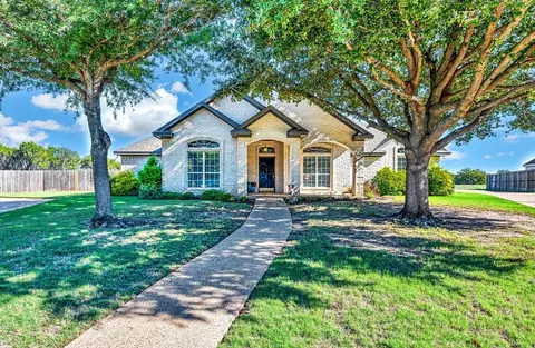 109 Mockingbird Cir, Waco, TX 76708
