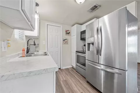 394 E Rocket Rd, Lorena, TX 76655 photo 9