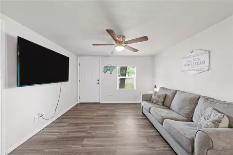 394 E Rocket Rd, Lorena, TX 76655 photo 6