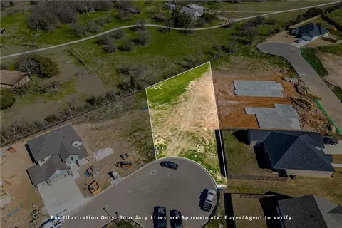 10916 Granada Dr, Waco, TX 76708