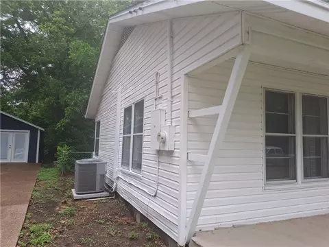 3112 N 30th St, Waco, TX 76708 photo 3