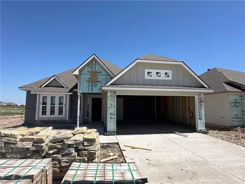 4100 Halo St, Lorena, TX 76655