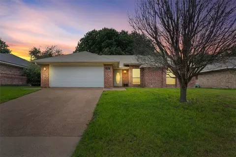1927 Ramada Dr, Woodway, TX 76712