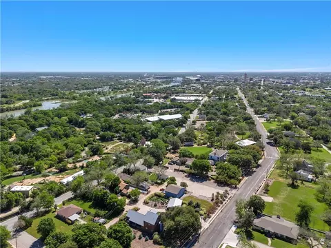 2004 N 4th St, Waco, TX 76708 photo 50