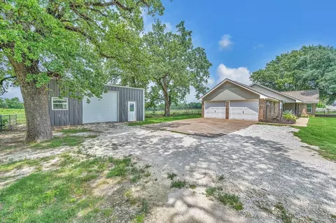 756 E Stegall Rd, Robinson, TX 76706 photo 2