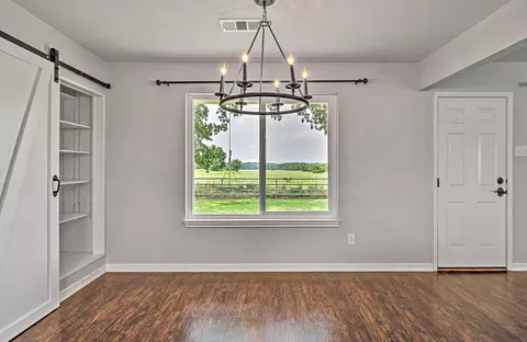 756 E Stegall Rd, Robinson, TX 76706 photo 9