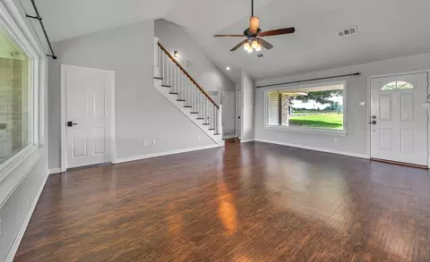 756 E Stegall Rd, Robinson, TX 76706 photo 5