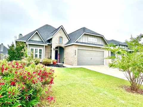 10241 Biltmore Dr, Waco, TX 76708