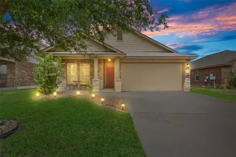 6521 Sendero Ln, Woodway, TX 76712
