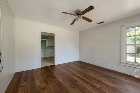 3208 N 24th St, Waco, TX 76708 photo 4