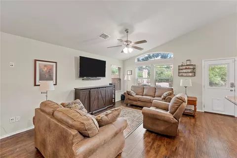 5400 Flat Iron Dr, Waco, TX 76708 photo 6