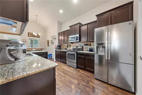 5400 Flat Iron Dr, Waco, TX 76708 photo 11