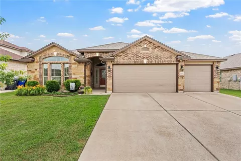 5400 Flat Iron Dr, Waco, TX 76708