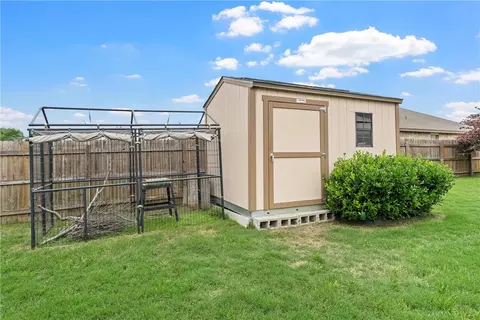 5400 Flat Iron Dr, Waco, TX 76708 photo 25