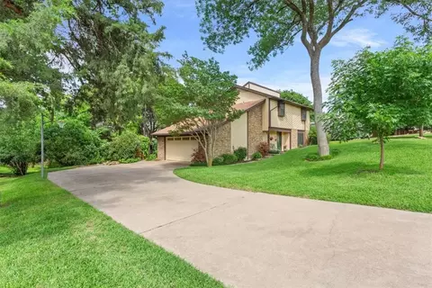 401 Poage Dr, Woodway, TX 76712