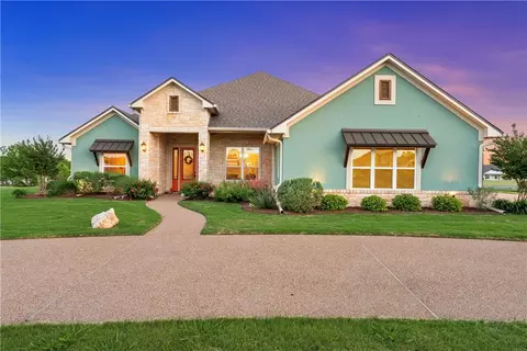 152 Rancho Lorena Dr, Lorena, TX 76655