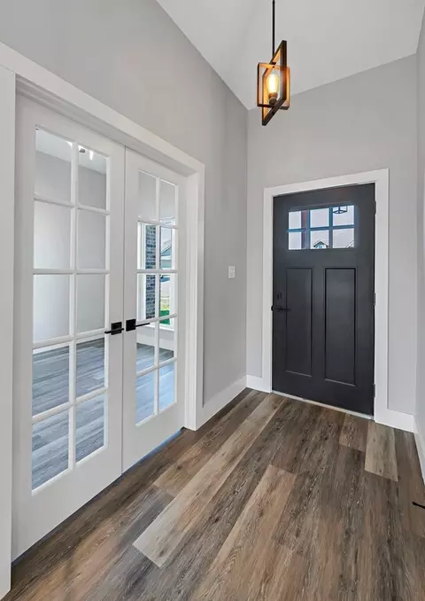 910 Cumberland St, Mcgregor, TX 76657 photo 9