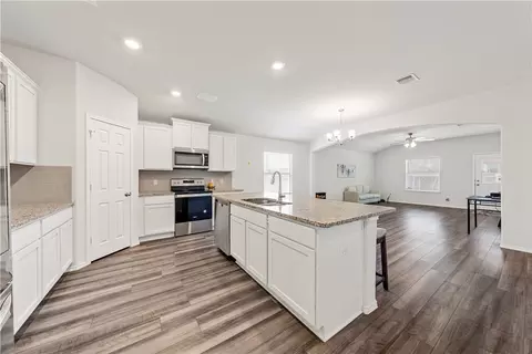 3029 Skinner Dr, Lorena, TX 76655 photo 6