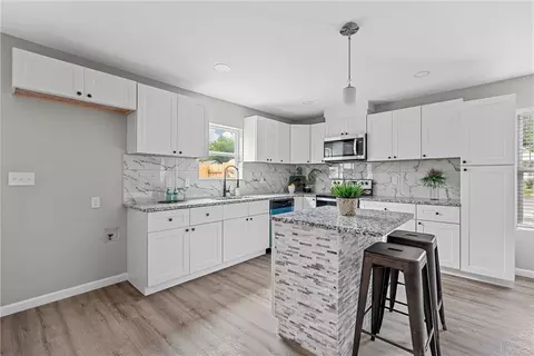 2320 Alexander St, Waco, TX 76708 photo 5