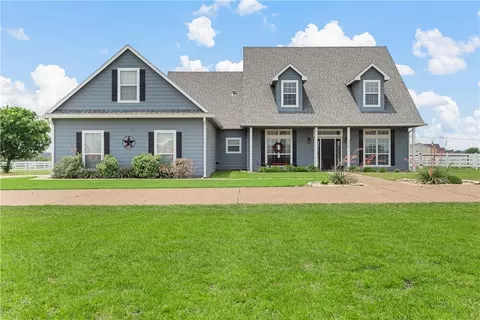 508 Casa Del Rancho Rd, Lorena, TX 76655