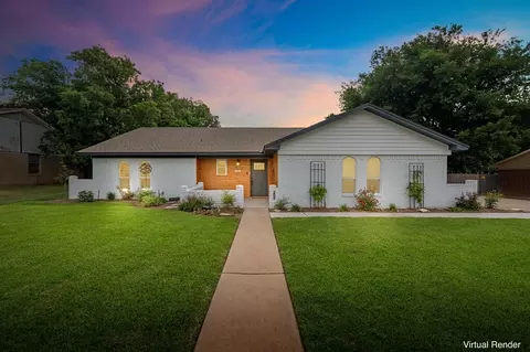 204 E Lindenwood Ln, Hewitt, TX 76643