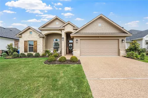 10345 Fallen Leaf Dr, Woodway, TX 76712