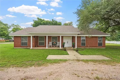 803 S Mignonette Hwy, Kosse, TX 76653