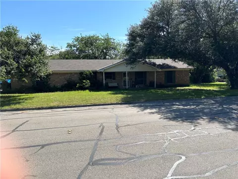 742 First St, Hewitt, TX 76643