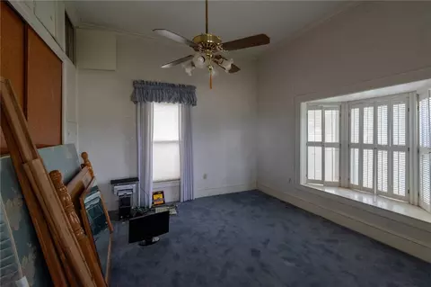 1014 W 3rd St, Mcgregor, TX 76657 photo 15