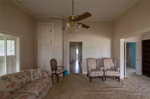 1014 W 3rd St, Mcgregor, TX 76657 photo 5