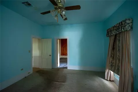 1014 W 3rd St, Mcgregor, TX 76657 photo 12