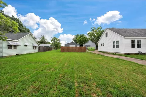 1728 Live Oak Ave, Waco, TX 76708 photo 24