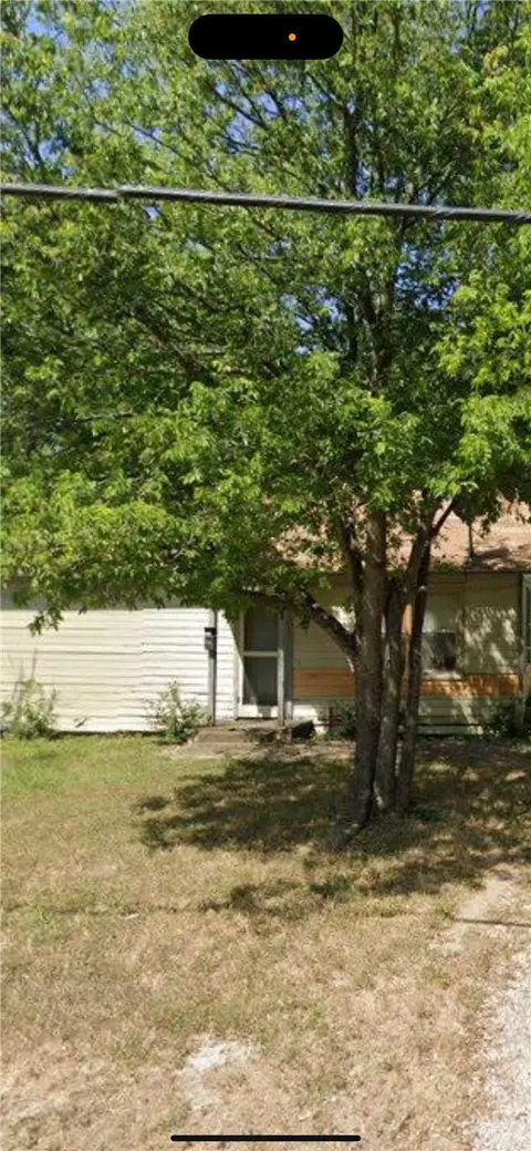 1210 Hogan Ln, Waco, TX 76705