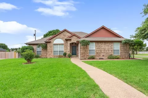 717 Tahoe Trl, Hewitt, TX 76643