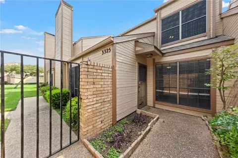 3325 Chimney Place Dr, Waco, TX 76708 photo 5