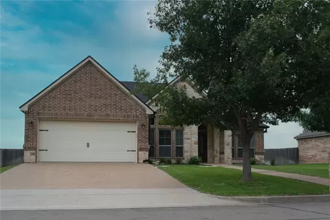 10400 Rayburn Way, Waco, TX 76708