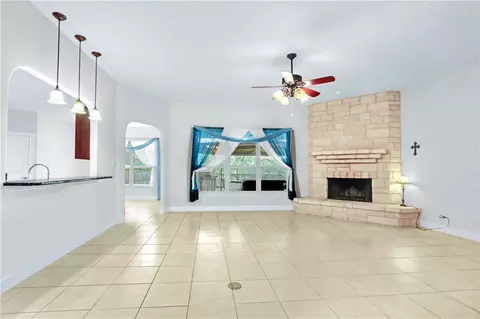 263 Paloma Dr, Canyon Lake, TX 78133