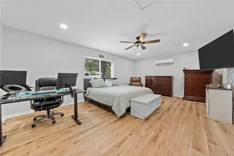 102 Thompson Cir, Lorena, TX 76655 photo 3