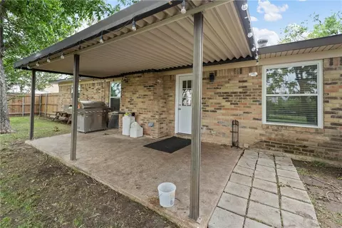 102 Thompson Cir, Lorena, TX 76655 photo 18